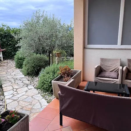 Dorothy Apartment Malinska